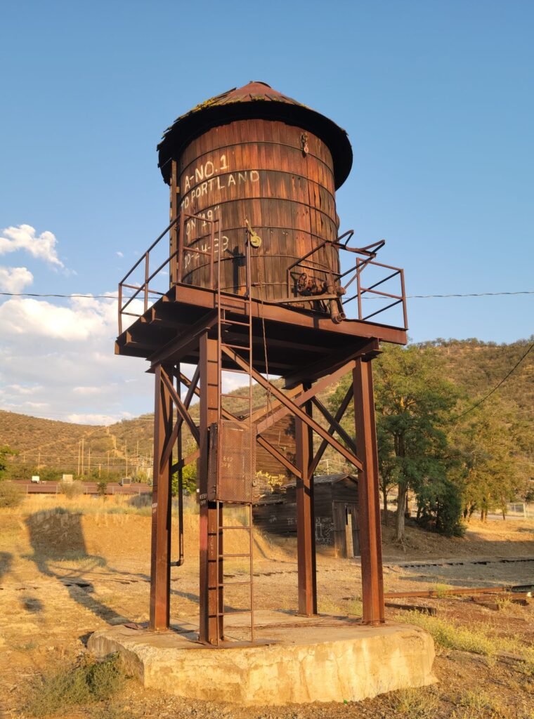 remplacement chauffe-eau, ancienne cuve rouillée
