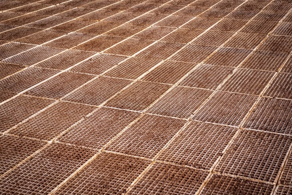 Échafaudage sur un chantier de construction en hauteur